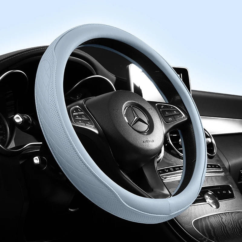 Funda de Volante de Cuero Napa Perforado y Acolchado